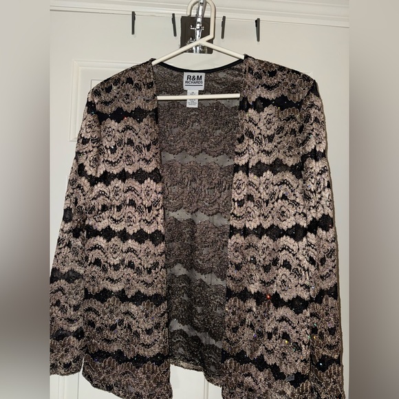 Closet Cleanout Sparkle & Eveningwear Reseller Bundle | 6 Pieces | L–XL–Plus - Picture 10 of 13